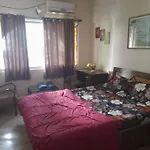 Lovely 1 Bedroom Hall Apt At Koregaon Park