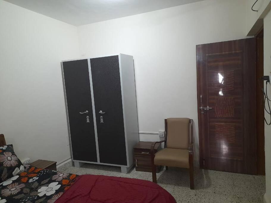 Lovely 1 Bedroom Hall At Koregaon Park Apartment Pune