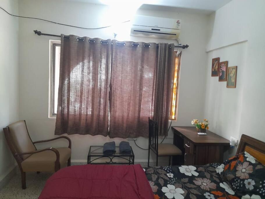 Lovely 1 Bedroom Hall At Koregaon Park * Pune